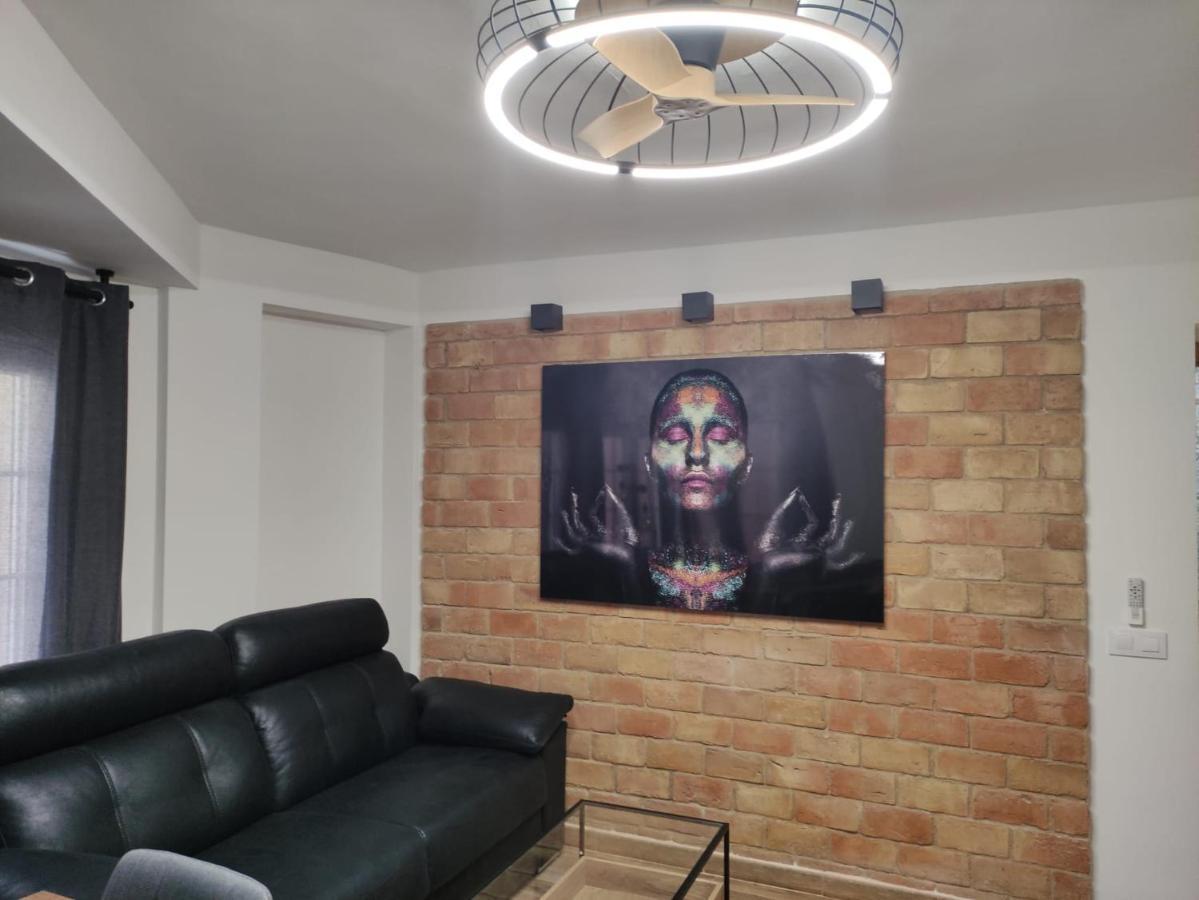 Solymar Poniente Apartamento Recien Reformado A 3 Min De Playa Poniente Y Del Centro Parking Opcional Benidorm Luaran gambar