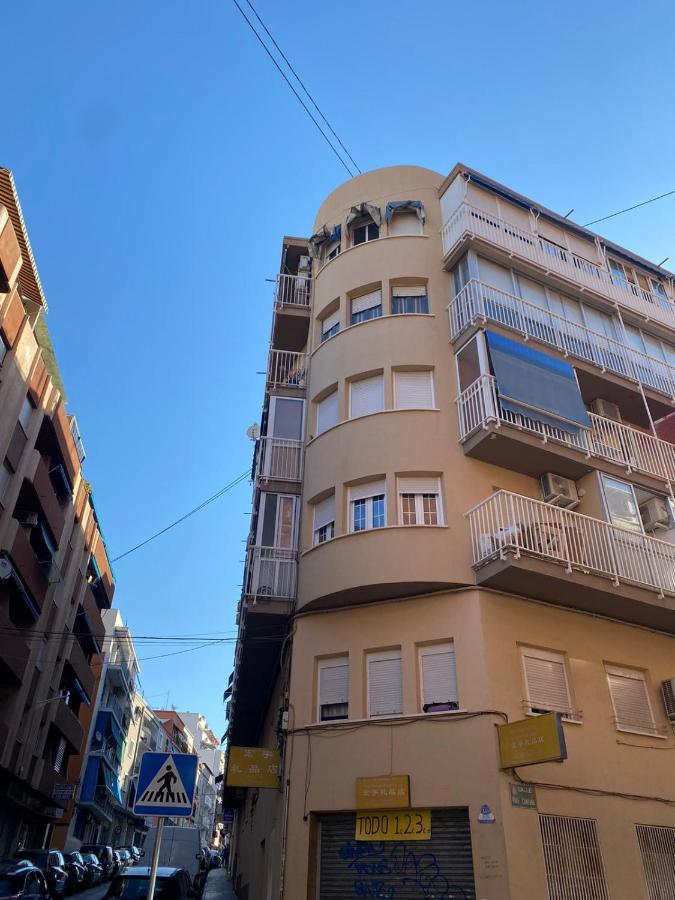 Solymar Poniente Apartamento Recien Reformado A 3 Min De Playa Poniente Y Del Centro Parking Opcional Benidorm Luaran gambar