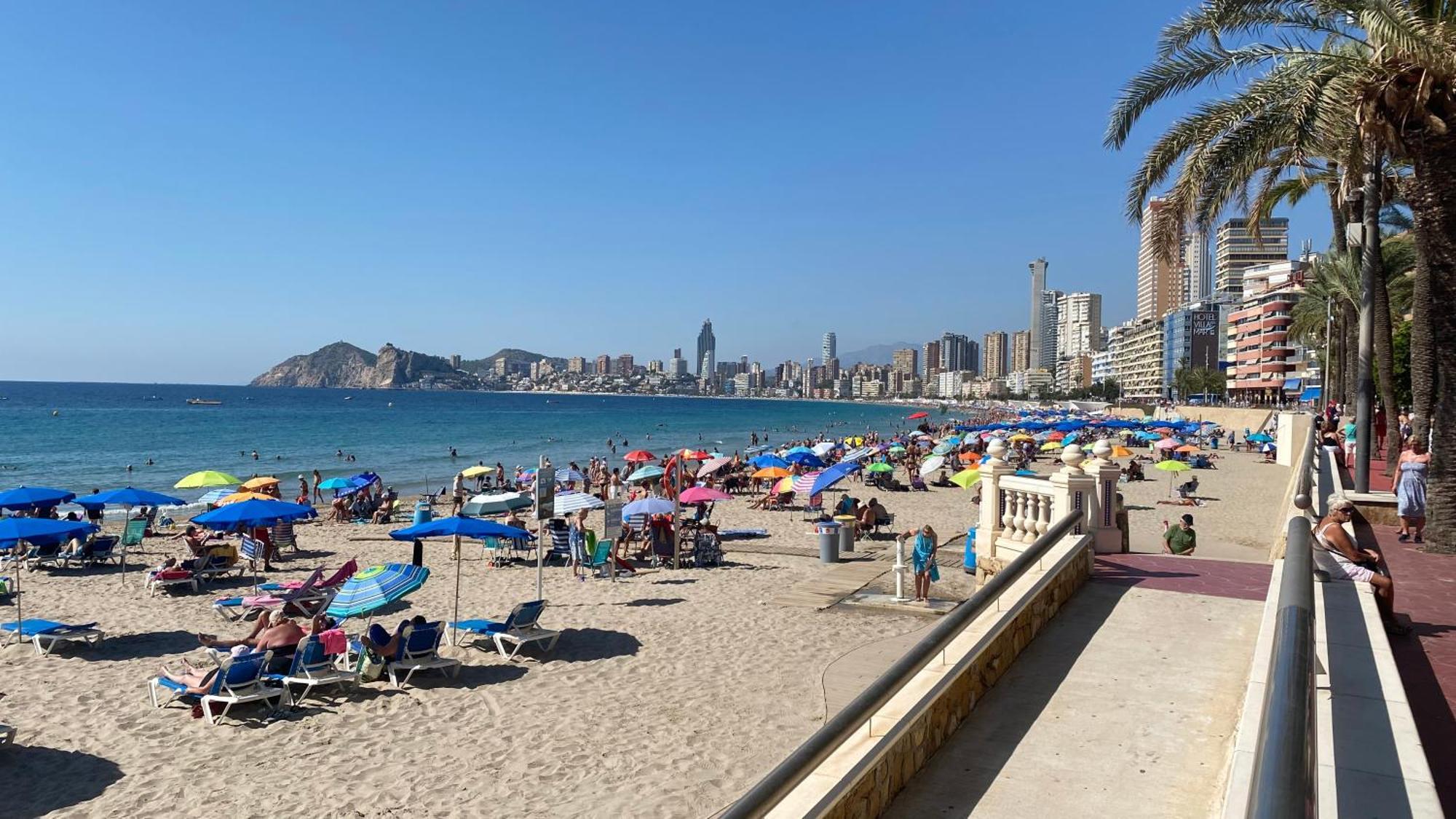 Solymar Poniente Apartamento Recien Reformado A 3 Min De Playa Poniente Y Del Centro Parking Opcional Benidorm Luaran gambar